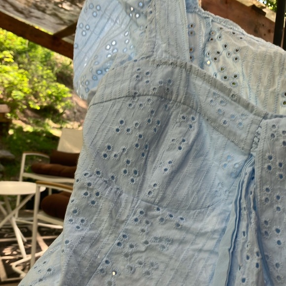 Baby blue eyelet Bustier Blouse with Tie Front - Picture 3 of 7